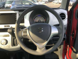 ハンドルは、車を運転する上で、ずっと握っている重要なパーツです。 手にフィットする物が、いいですよね♪