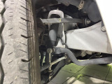 お車を安心してお乗りいただく為には、足回りの定期点検が欠かせません。サービスサポート(有償保証)では無料点検もご提供しており、安心のカーライフをお過ごしいただけるサポート体制が整っています。