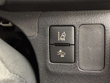 【レーンディパーチャーアラート】ドライバーがウィンカー操作を行わずに車線を逸脱する可能性がある場合、ブザーやディスプレイ表示による警告でお知らせします!