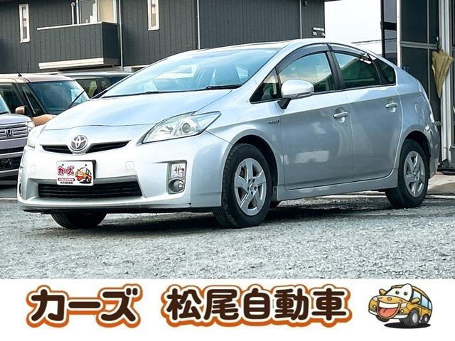 トヨタ プリウス 
