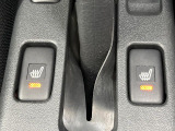 【シートヒーター】寒い日に重宝するシートヒーター!エアコンより早く温まってくれるので寒がりの人も安心ですね♪エアコンの温風は乾燥するから苦手、という方にもをおすすめです。