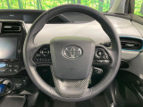 【ステアリングスイッチ】運転中、前方から目線をそらすことなく、オーディオ等の操作が可能な便利機能!安心&快適なドライブを演出してくれます♪