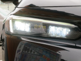 切れにくく明るいLEDヘッドライト装備!