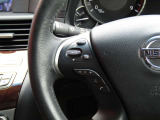 ステアリングスイッチ付きです。運転に集中できます。