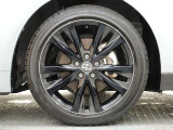 タイヤサイズ 215/45R17