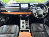アウトランダー PHEV 2.4 P 4WD 