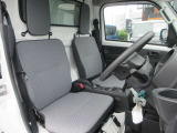 視界が良く運転性の良いフロントシート