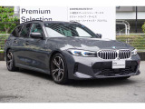 BMWの代名詞の【キドニーグリル】グリルが腎臓のように見えるので【キドニー】と呼ばれるようになりました。一目見ただけでBMWであると認識できる確固たるアイコンとして存在感を放ちます。