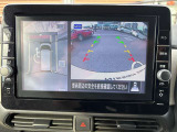 アラウンドビューモニターは車庫入れの強い味方となってくれます。上から車を見下ろすように視ることで、駐車場枠内にビシッと真っ直ぐ停めれます!☆一度使ったらわかって頂けます☆