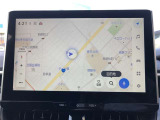 ディスプレイオーディオ装着車。 ディスプレイとスマホの連携で、様々なアプリを使用できます。 マップのアプリを繋げて、ナビゲーションとしてお使いください。