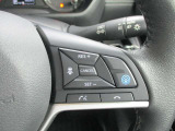話題の運転支援装置プロパイロットが搭載されてます。アクセル、ブレーキ、ハンドルの操作をクルマがアシストしてくれます。