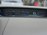 見やすいメーターパネルで運転も安心(^^♪