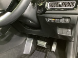 高速で便利なETCがあり、横滑りを防ぐVSAなどのスイッチは、運転席の右側、手の届きやすい位置にあります。