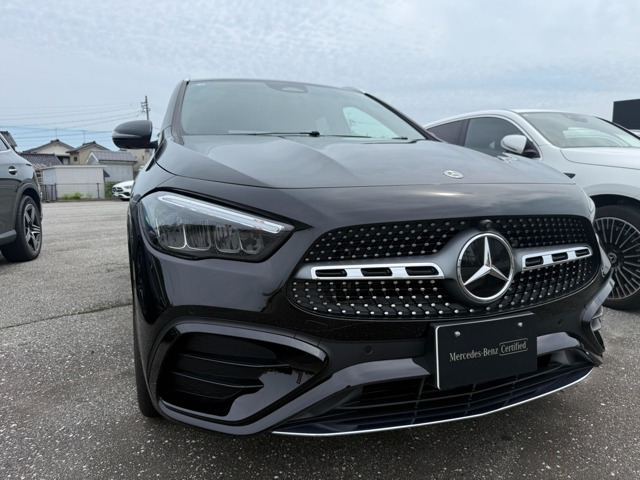 GLAクラス GLA200 d 4マチック アーバン スターズ 4WD 
