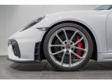 20インチ 718 Spyder ホイール搭載です。