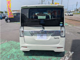 ナガイロングオートでは、オークション等を駆使して約10万台の中から、お客様の希望車(中古車)を迅速にお探しするご協力を致します!お気軽に担当者へ、ご希望車種・年式・ご予算などをお伝えください