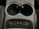 残価設定型クレジットをご用意しております。車両価格の一部をあらかじめ残価として据え置き、残りの金額を分割払いとするプランです。 詳しくはスタッフにお問合せください。