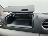 グローブボックスも収納しやすさ◎