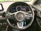 【ステアリングスイッチ】運転中、前方から目線をそらすことなく、オーディオ等の操作が可能な便利機能!安心&快適なドライブを演出してくれます♪