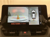 安全機能のバックモニター&全周囲モニターも装備です。