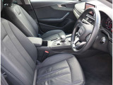 Audi正規ディーラーが高品質をお約束。高度な訓練・教育を受けたAudi専任メカニックが、100項目にもおよぶ精密な点検を実施いたします。すべてをクリアしたAudi車だけが、あなたのお手元に届けられるのです。