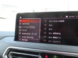 タッチパネルナビとなります。スマホのように使用できます。