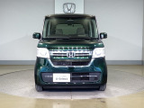 「自動車保険」と「あんしん特典」がひとつになったHondaのお店ならではの保険プランです。お客様のカーライフにより一層の安心をプラスします。