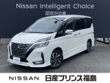 ご来店お待ちしておりました!当店のセレナをご覧頂きありがとうございます。早速、画像内右側の矢印をクリック!ごゆっくりご覧下さい。それではいってらっしゃいませ。