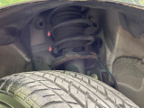 お車を安心してお乗りいただく為には、足回りの定期点検が欠かせません。サービスサポート(有償保証)では無料点検もご提供しており、安心のカーライフをお過ごしいただけるサポート体制が整っています。