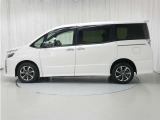 ヴォクシー 2.0 ZS 煌II 4WD 