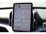 直観的に操作することができる12.3インチタッチスクリーンディスプレイでは、車両の装備や機能設定を操作することが可能です。