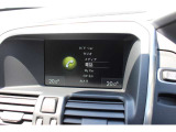 エアコンは運転席助手席独立で温度の変更が可能です。