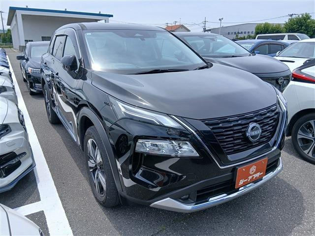 エクストレイル 1.5 G e-4ORCE 4WD ワンオーナー 禁煙車 純正12.3インチ