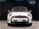 【MINI認定中古車】MINIのご購入はぜひMINI正規ディーラーで!メーカー基準の納車前点検整備を全車実施。規定整備を実施された車両にのみ付帯出来る全国保証。