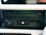 ナビはCD・DVD・SDカード再生に対応!ドライブ中の室内も快適!