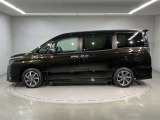 ヴォクシー 2.0 ZS 煌III 