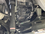 お車を安心してお乗りいただく為には、足回りの定期点検が欠かせません。サービスサポート(有償保証)では無料点検もご提供しており、安心のカーライフをお過ごしいただけるサポート体制が整っています。