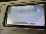 バックガイドモニターで、後方を確認しながら安心して駐車することができます。運転初心者も熟練者も必須の機能ですよ!