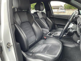 マカン  GTS 4WD 本革シート