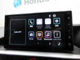 Apple CarPlay対応のディスプレイオーディオを装備しています☆お気に入りの音楽をお楽しみいただけます☆各種ナビ取り付けも当店にて対応可能です!是非ご相談ください☆