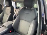 快適なショールームにて、お車選びのお手伝いから、ご購入後の整備待ちまで、ご対応致します。