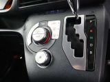 オートエアコンで車内はいつも快適