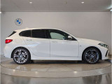 ご納車後も全国約200拠店のBMW正規ディーラーサービス工場にて保証対応いたします。お近くのBMW正規ディーラーをご案内の上、アフターメンテナンスをお受け頂けますので、安心してお乗りいただけます!!