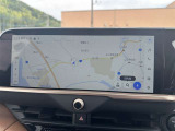 いまや必須装備「ナビゲーション」搭載!知らない場所にスイスイッとドライブ。もう、これなしではハンドルを握れませんね!でも運転中の操作は危険ですのでご注意ですね☆