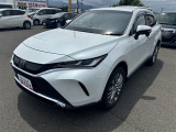 上質な走りと低燃費を両立。大人のためのプレミアムSUV。