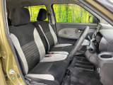 運転席シート廻りは使用感も少なく、良好な状態となっています。前オーナー様が丁寧に使っていたことがよくわかりますね。