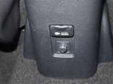 100V1500Wのコンセント付きです!災害時の電力供給に役立ちます!室内でノートパソコン等が使えて便利ですね♪