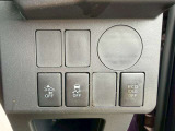 気になるお車がありましたら右の電話番号から直接お店にお問い合わせください。支払方法から車両情報、状態までなんでもご説明させて頂きます。スタッフ一同ご連絡お待ちしております。