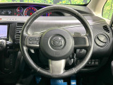 【純正革巻きステアリング】上質な革を使用することで、手にしっかり馴染みとても運転しやすいハンドルです♪