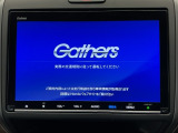 ホンダ純正ギャザズメモリーインターナビ付きです!CD・DVD再生、ミュージックサーバー、フルセグTV視聴、Bluetooth接続可能です!